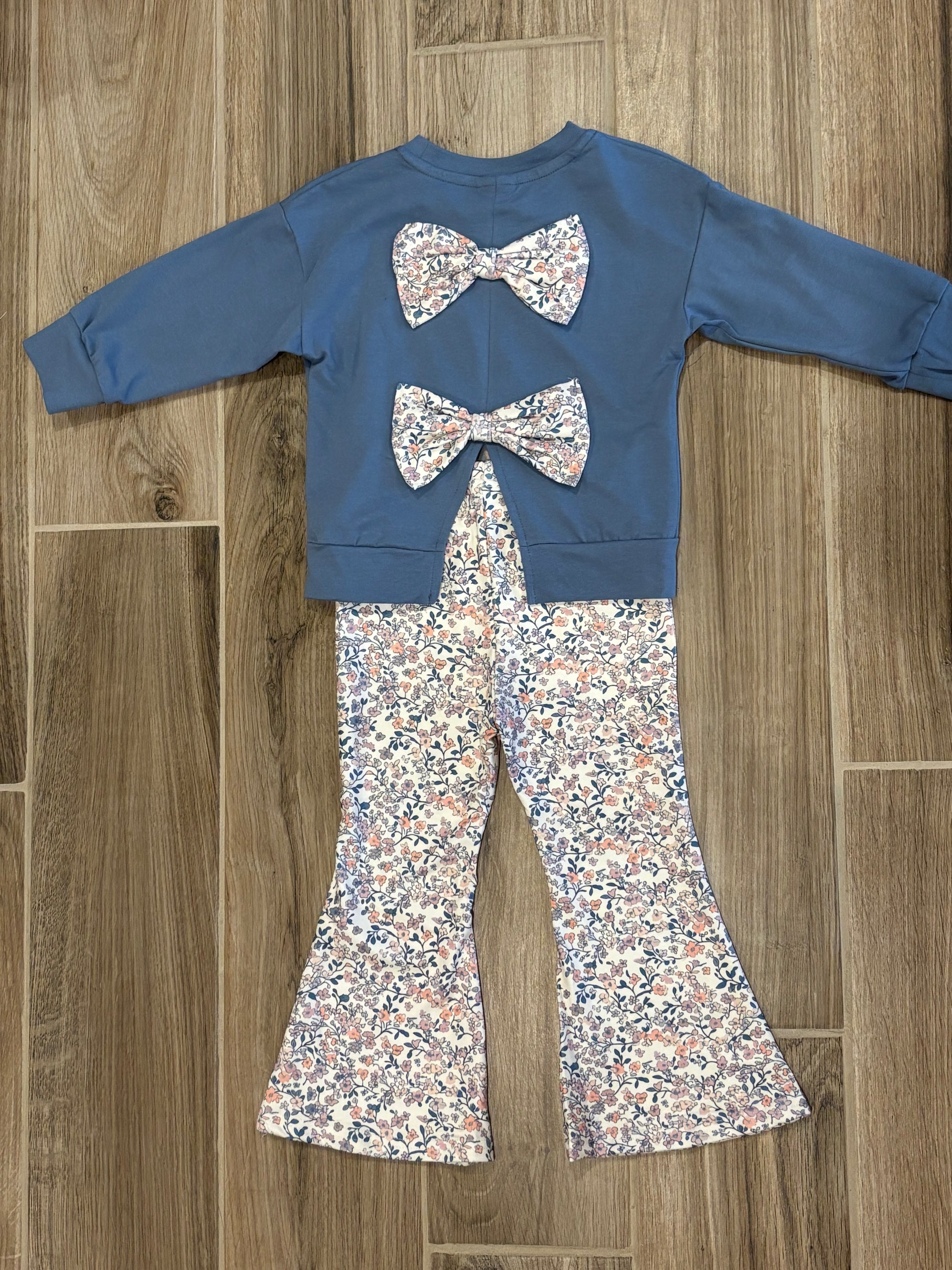 L/S - Cutest Pumpkin w/Bell Bottoms