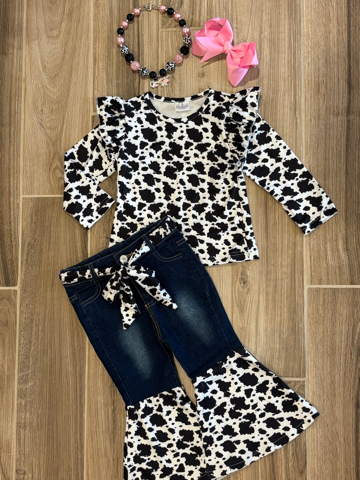 L/S - Cow Print w/Jeans